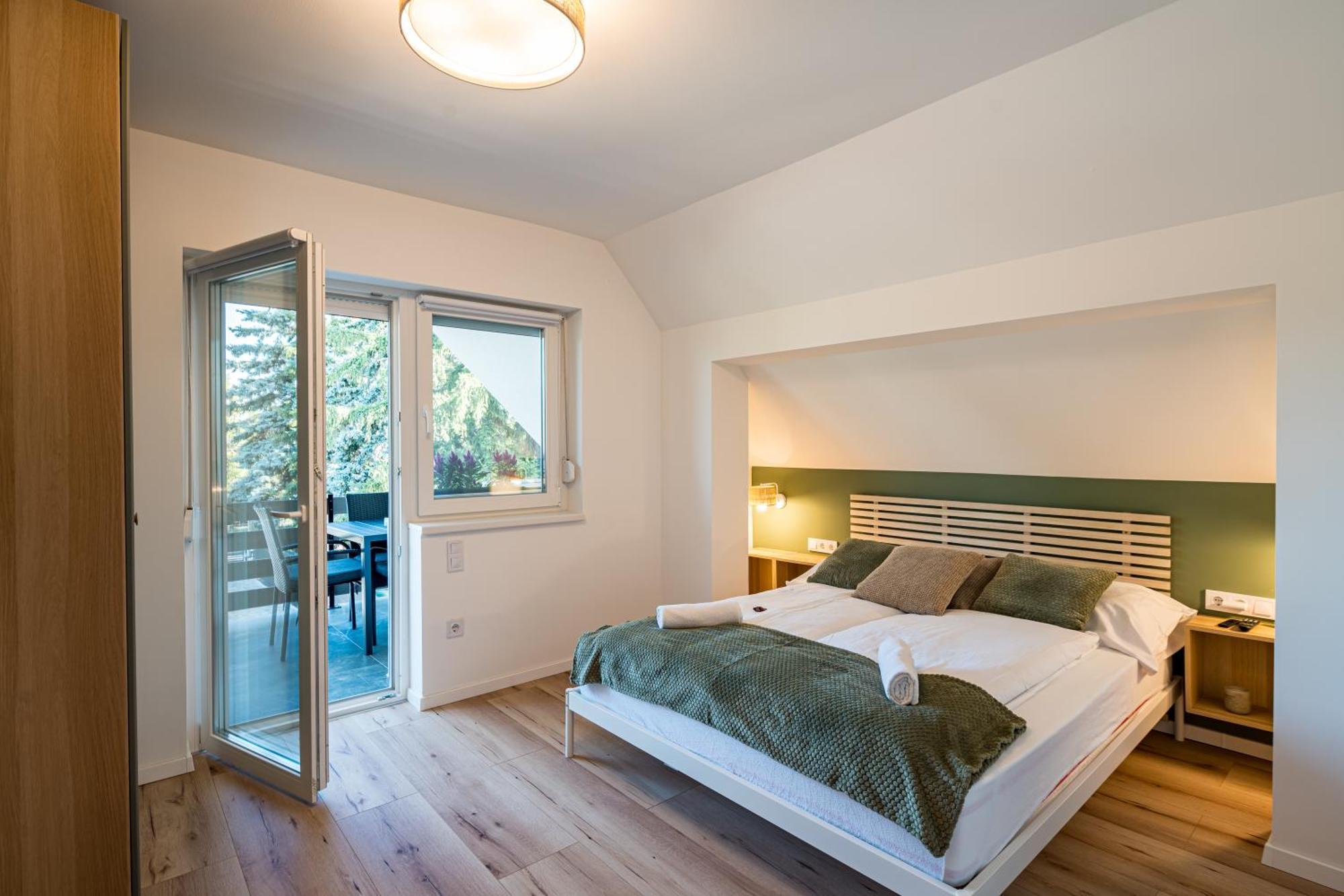 Balatonic Lime Apartmanhaz Шіофок Екстер'єр фото