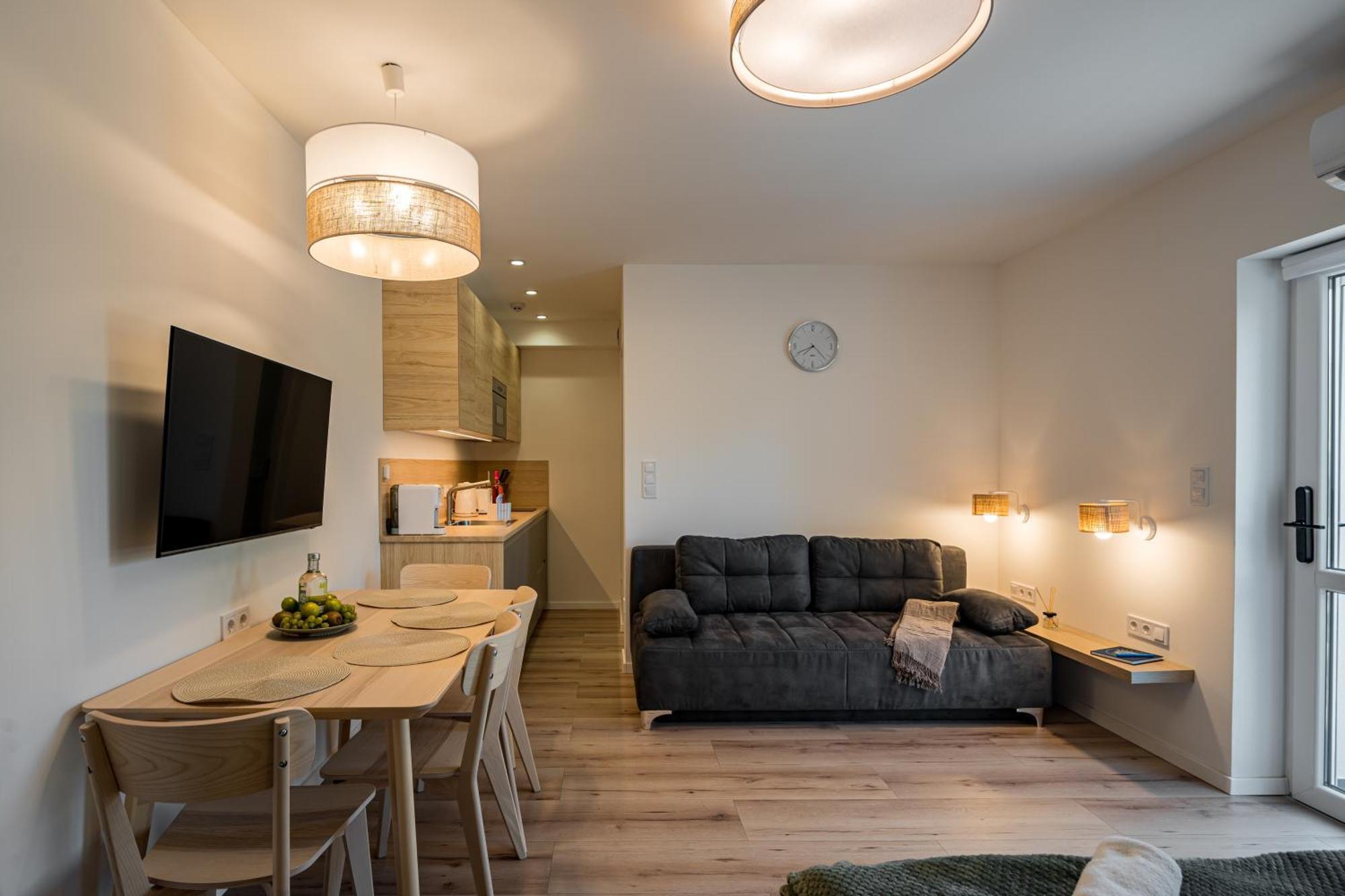 Balatonic Lime Apartmanhaz Шіофок Екстер'єр фото